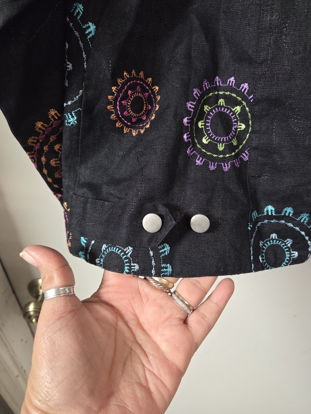 Alexandra Bartlett 100% Linen Button-Front Shirt Jacket with Embroidery - Picture 4 of 4